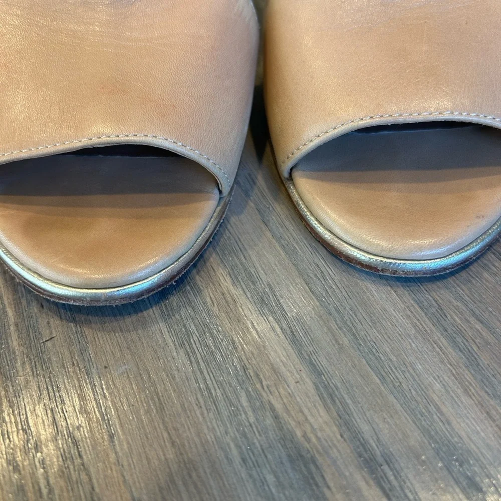 Womens Donald Pliner Katya Sand Leather Slingback Open Toe Block Heels Size 9M